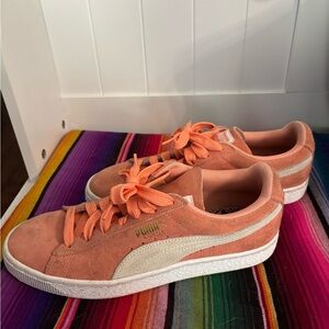 Puma Women's Peach Suede Sneakers